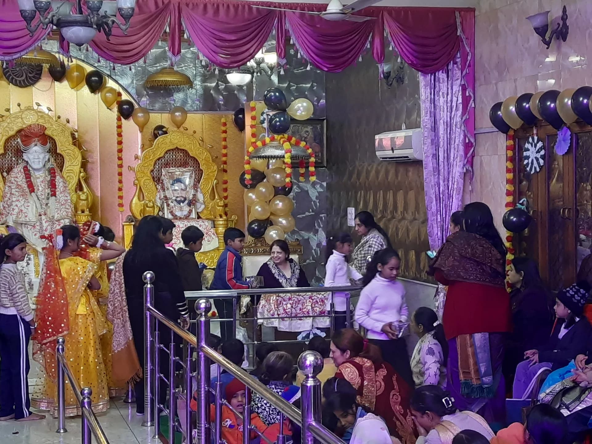 Aarti and Evening Lamps